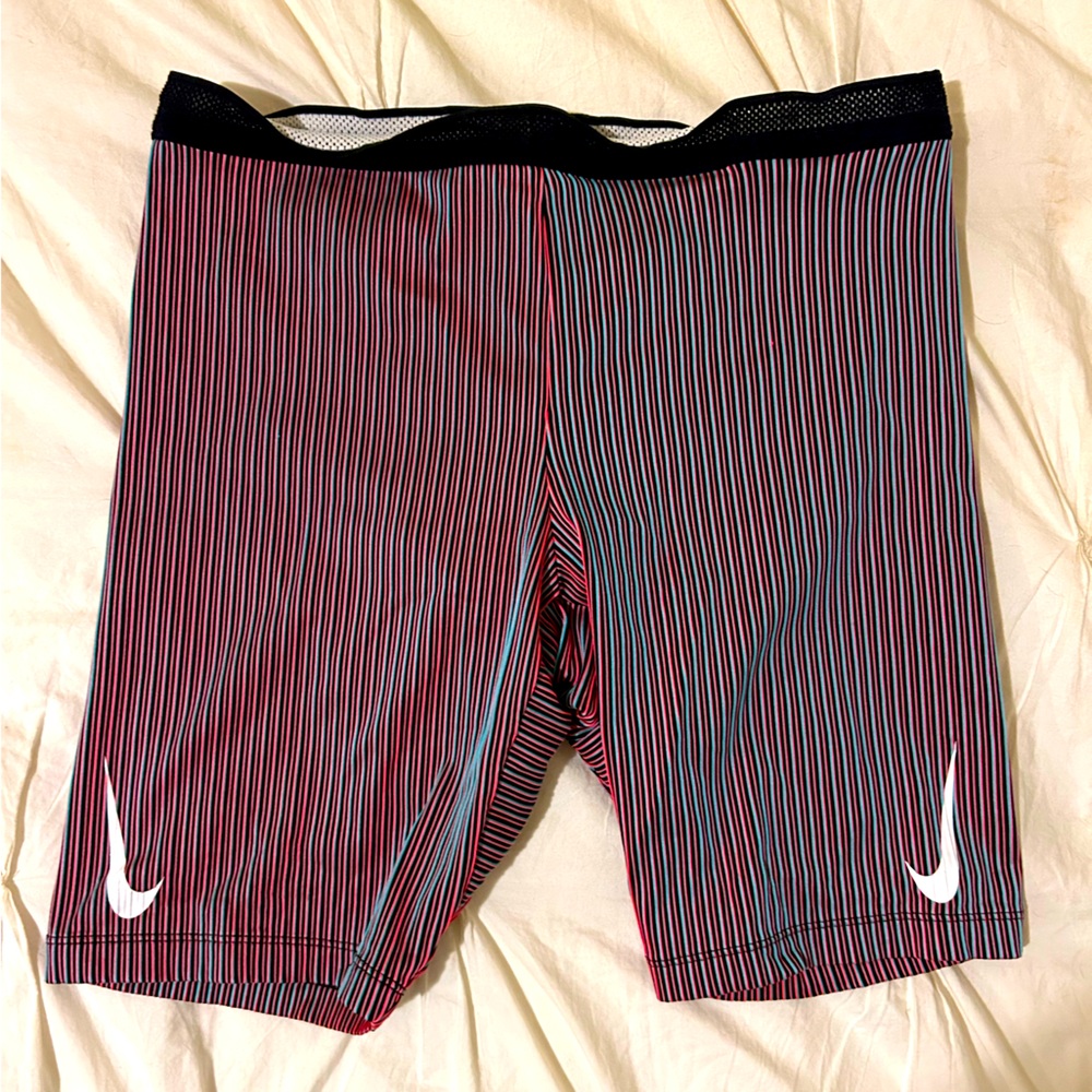 Nike glitch tights
